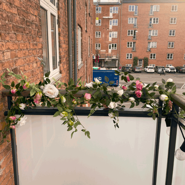 Blomstersnor – Kunstig blomstersnor til altan, silke, 180 cm